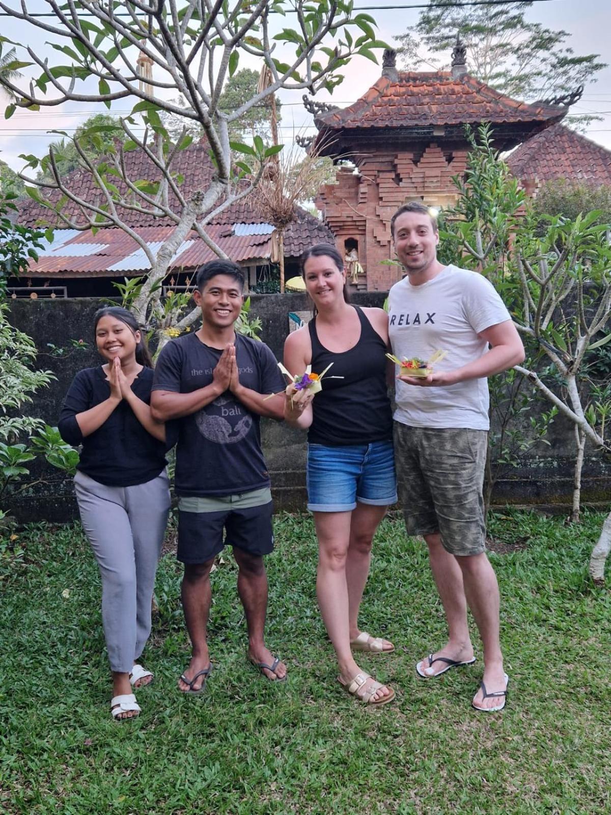 Nano Ari And Art Class Ubud (Bali)